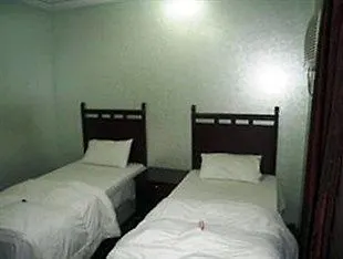 Al Farhan Hotel Suites Al Aqiq Riyad 3*,